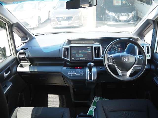 HONDA STEPWAGON SPADA 2013