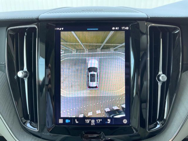 VOLVO VOLVO XC60 2024