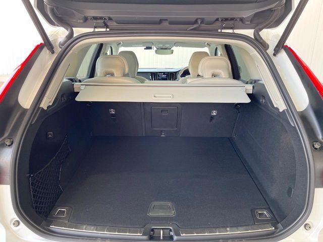 VOLVO VOLVO XC60 2024