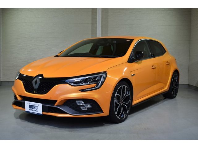 RENAULT RENAULT MEGANE hatchback 2022