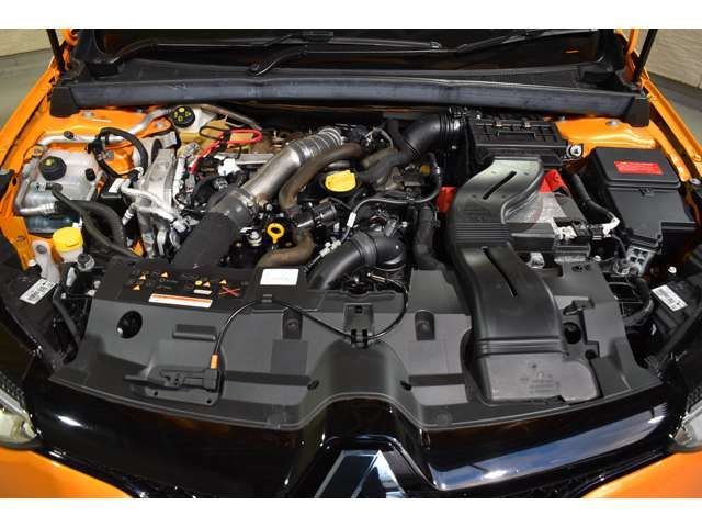 RENAULT RENAULT MEGANE hatchback 2022