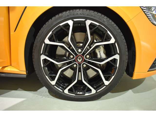 RENAULT RENAULT MEGANE hatchback 2022