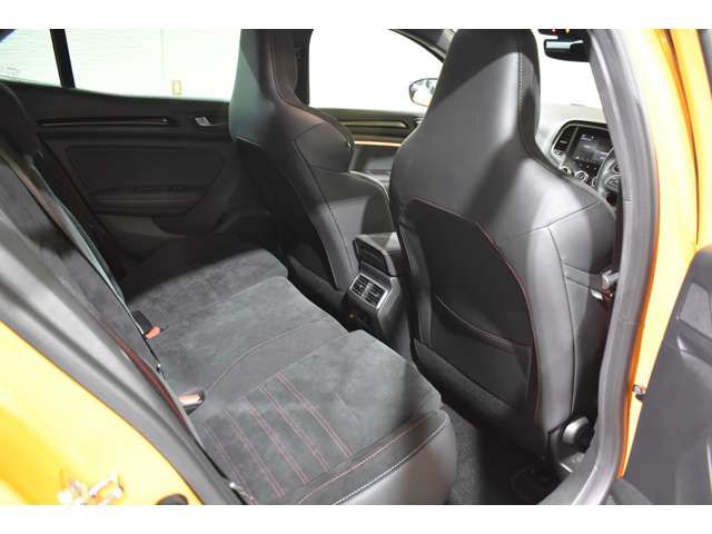 RENAULT RENAULT MEGANE hatchback 2022