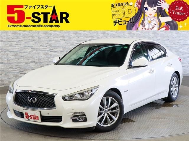 NISSAN SKYLINE HYBRID 2017