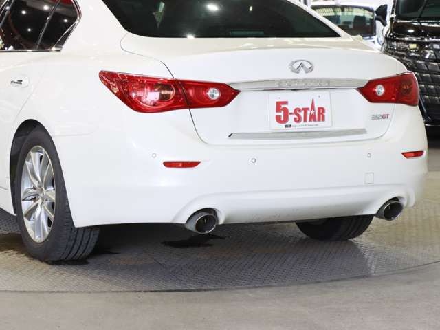 NISSAN SKYLINE HYBRID 2017