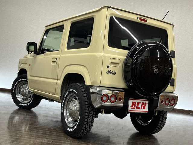 SUZUKI JIMNY 4WD 2023