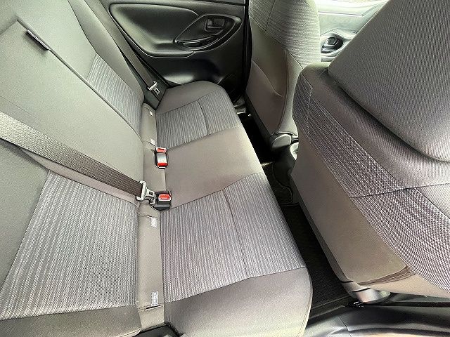 TOYOTA YARIS HYBRID 2023