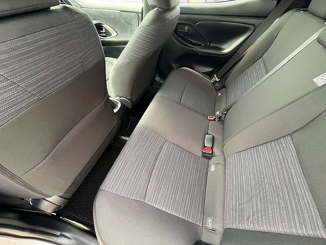 TOYOTA YARIS HYBRID 2023