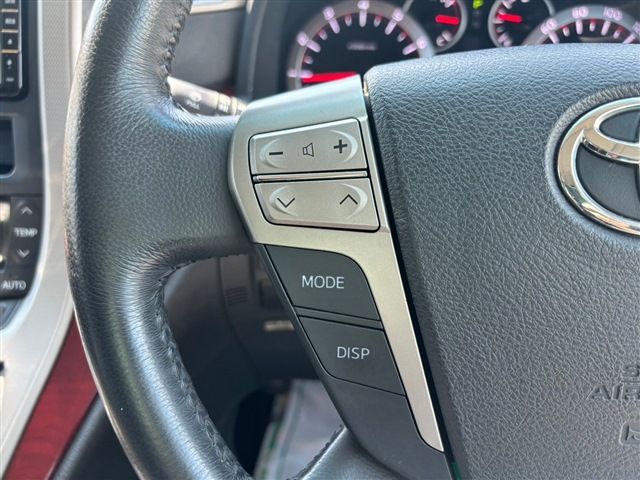 TOYOTA ALPHARD 4WD 2010