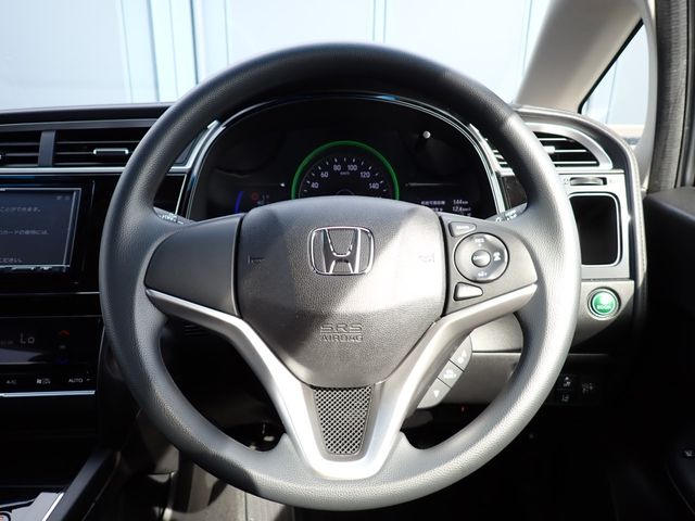 HONDA SHUTTLE HYBRID 2022