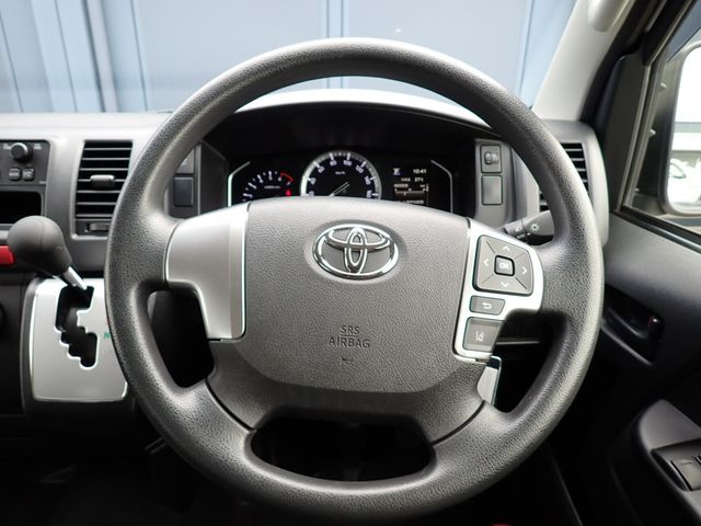 TOYOTA HIACE van 1.25t 2WD 2021