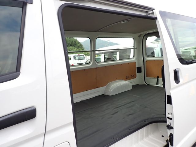 TOYOTA HIACE van 1.25t 2WD 2021