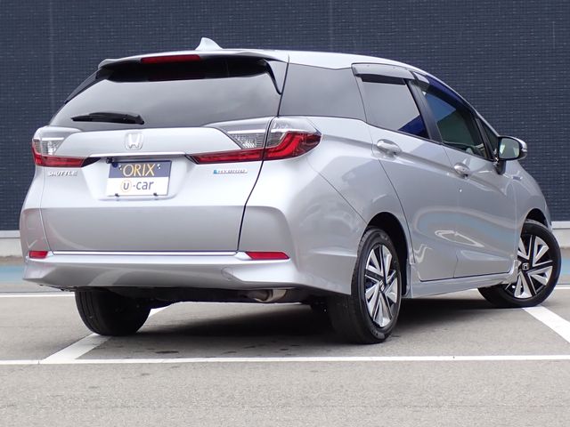 HONDA SHUTTLE HYBRID 2022