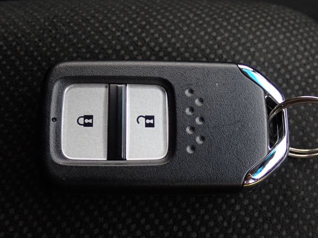 HONDA SHUTTLE HYBRID 2022