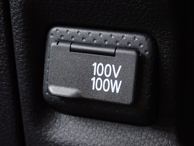 NISSAN NV150 AD 2WD 2018