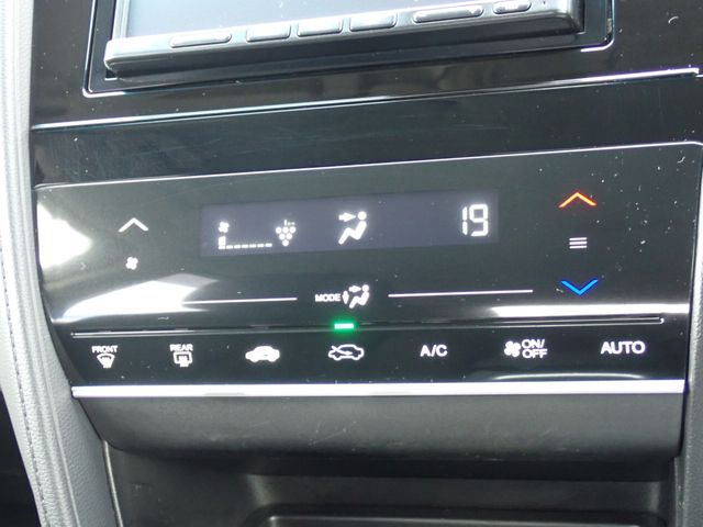 HONDA SHUTTLE HYBRID 2022