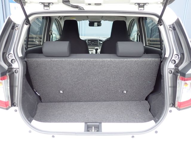 DAIHATSU MIRA e:S 2019