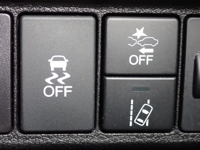 HONDA SHUTTLE HYBRID 2022