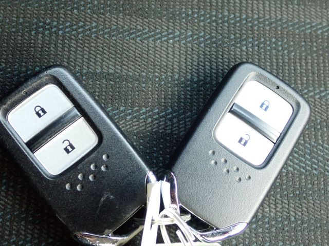 HONDA SHUTTLE HYBRID 2022