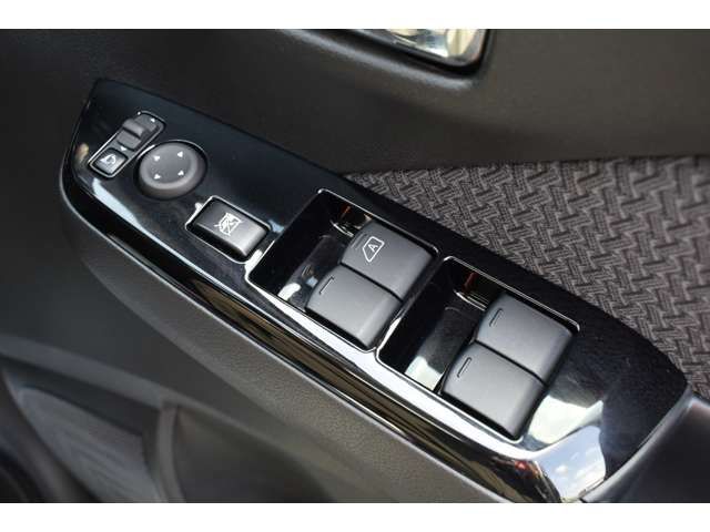 MITSUBISHI ek X 2024