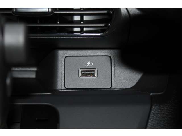 MITSUBISHI eK WAGON 2024