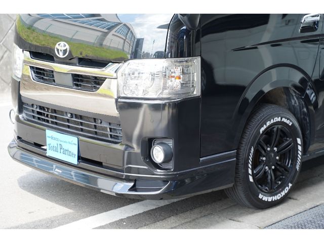 TOYOTA HIACE van 4WD 2020