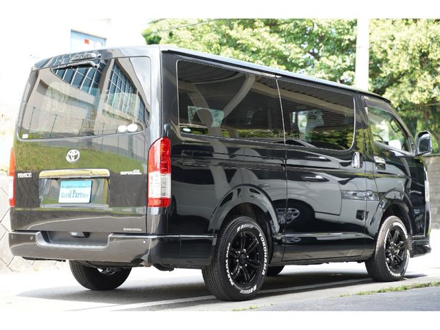 TOYOTA HIACE van 4WD 2020