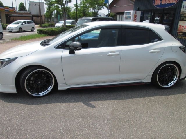 TOYOTA COROLLA SPORT 2019