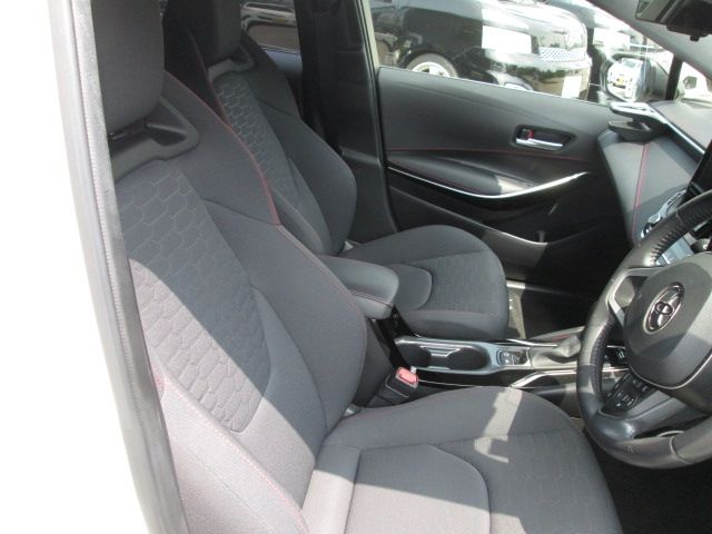 TOYOTA COROLLA SPORT 2019