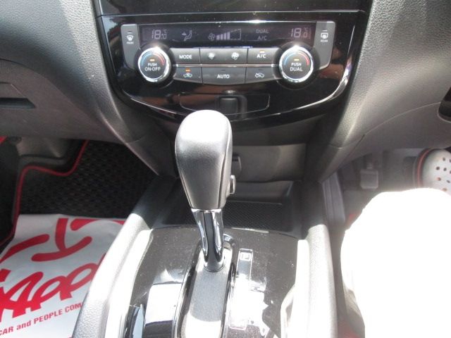 NISSAN X-TRAIL 4WD 2015