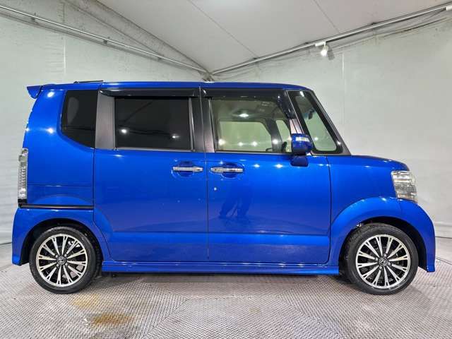 HONDA N BOX CUSTOM 2016