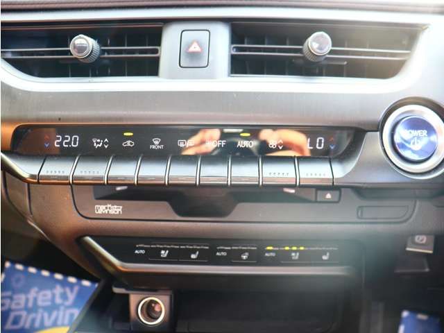 TOYOTA LEXUS UX300e 2021