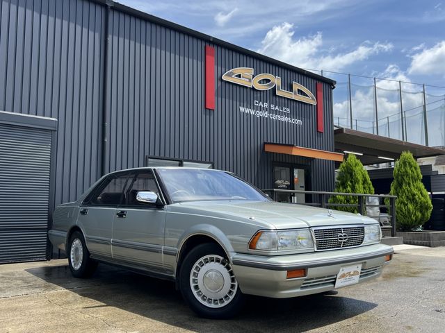 NISSAN GLORIA hardtop 1990
