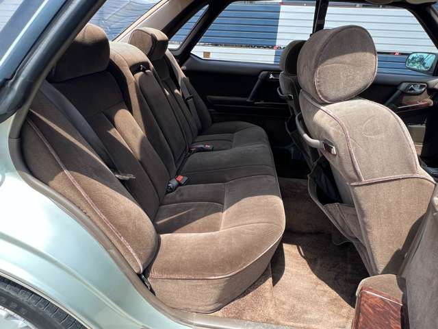 NISSAN GLORIA hardtop 1990