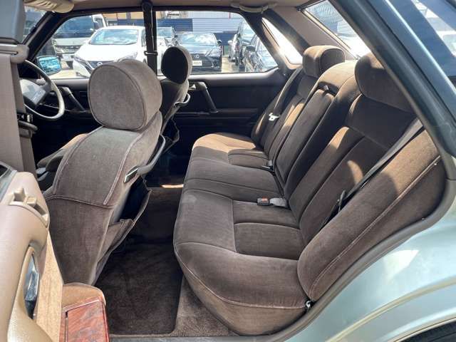 NISSAN GLORIA hardtop 1990