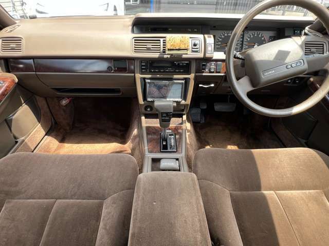 NISSAN GLORIA hardtop 1990