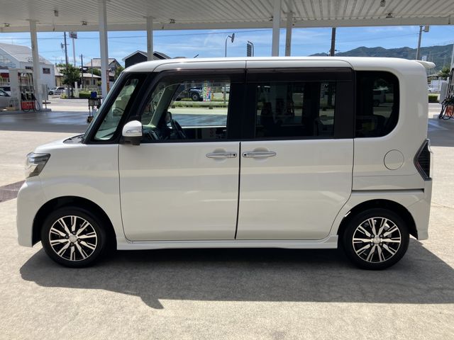 DAIHATSU TANTO CUSTOM 2017