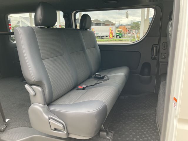 TOYOTA HIACE van 2WD 2025