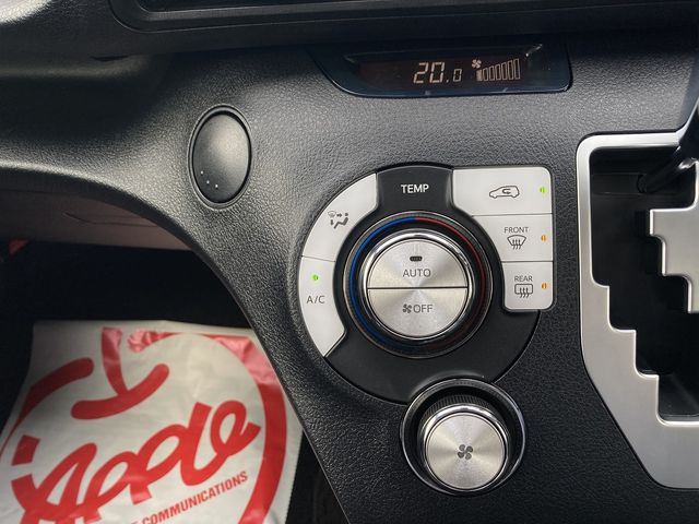 TOYOTA SIENTA 4WD 2019