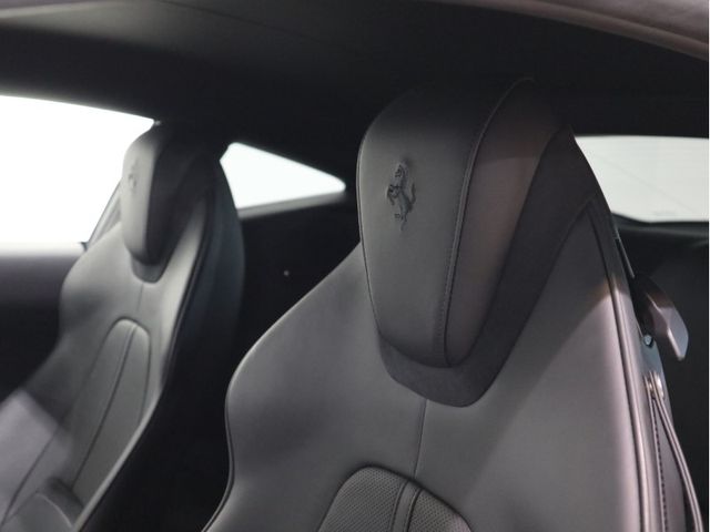 FERRARI FERRARI Roma 2021