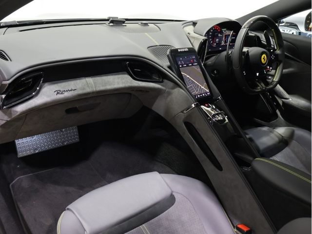 FERRARI FERRARI Roma 2024