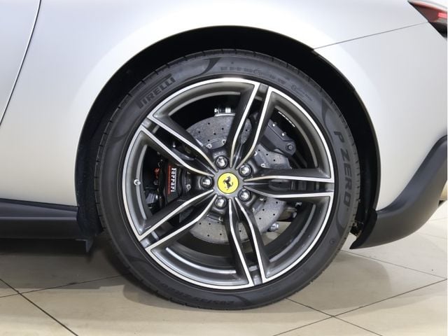 FERRARI FERRARI Roma 2024