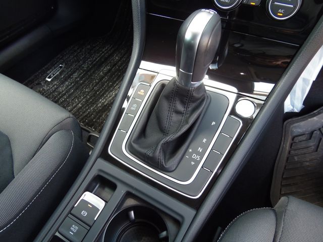 VOLKSWAGEN VOLKSWAGEN GOLF 2016