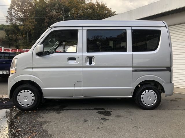 NISSAN NV100 CLIPPER 2019