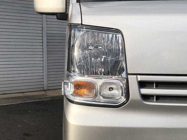 NISSAN NV100 CLIPPER 2019