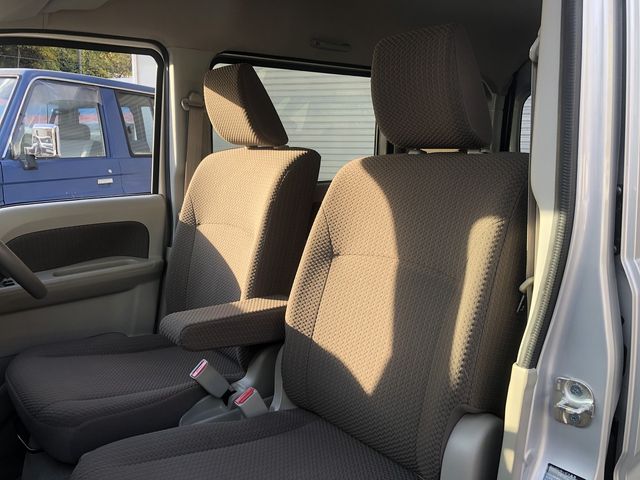 NISSAN NV100 CLIPPER 2019