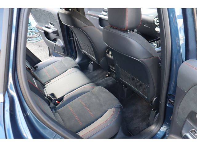 MERCEDES BENZ MERCEDES BENZ GLA class 2020