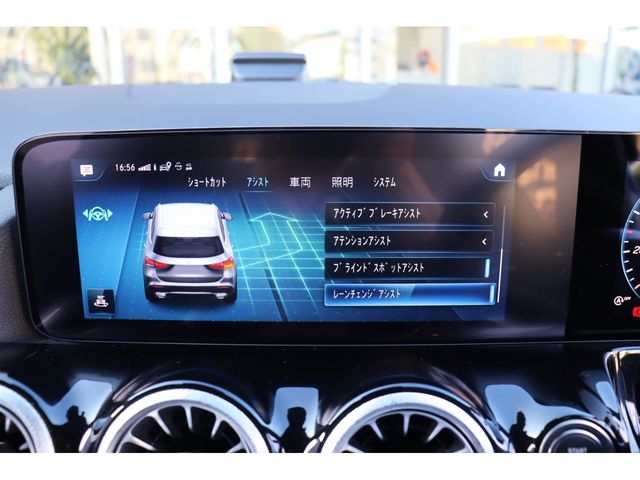 MERCEDES BENZ MERCEDES BENZ GLA class 2020