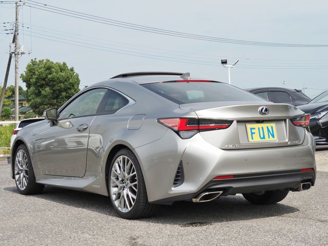 TOYOTA LEXUS RC300h 2022