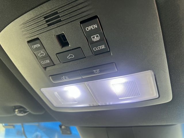 TOYOTA HARRIER HYBRID 2015